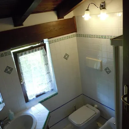 Сasa de vacaciones Casa Anna, Fantastica A 10 Minuti Dalle Isole Borromee Con Giardino Recintato, Posteggio Privato, Aria Condizionata, Animali Ammessi