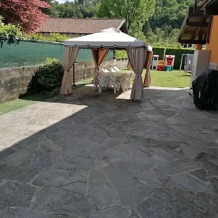 Casa Anna, Fantastica A 10 Minuti Dalle Isole Borromee Con Giardino Recintato, Posteggio Privato, Aria Condizionata, Animali Ammessi Сasa de vacaciones San Bernardino Verbano